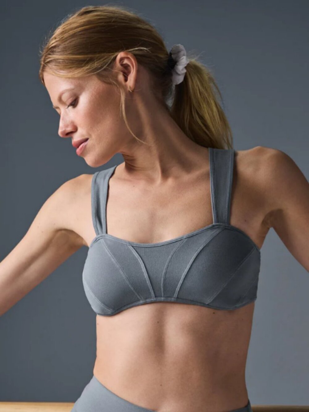 ALO Yoga Alosoft Sunray Bra Steel Grey Size Large